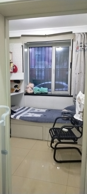 彩虹橋附近，祥和小區一樓70平方出租