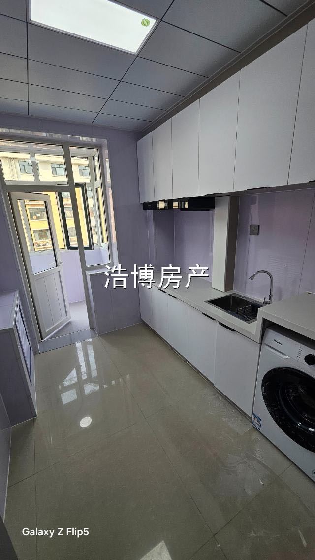 出售北岸新城4樓