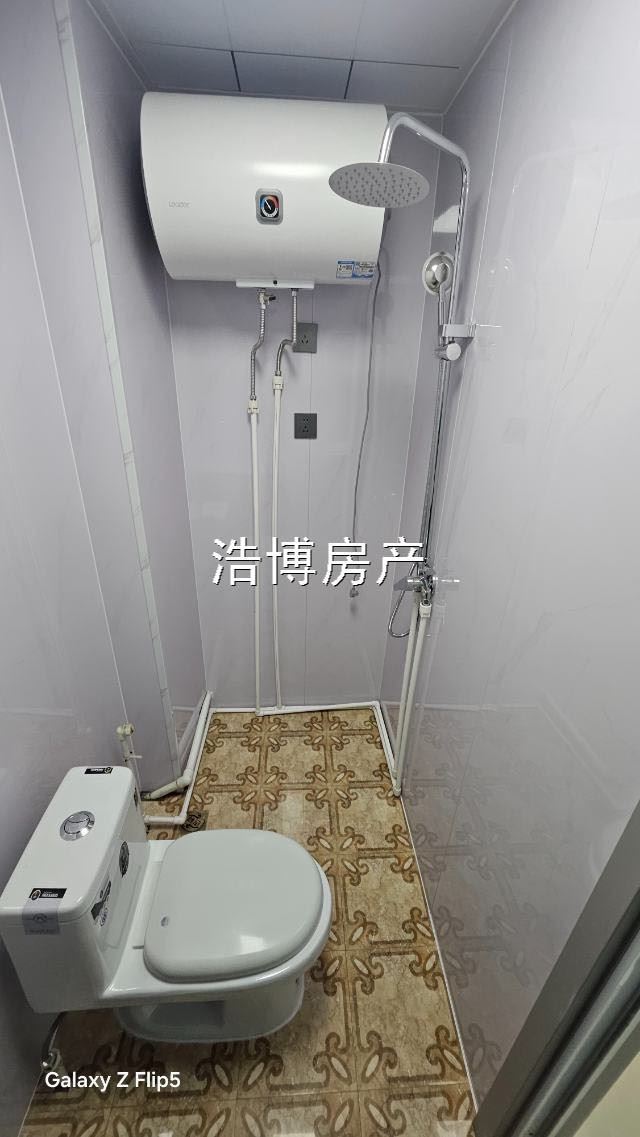 出售北岸新城4樓